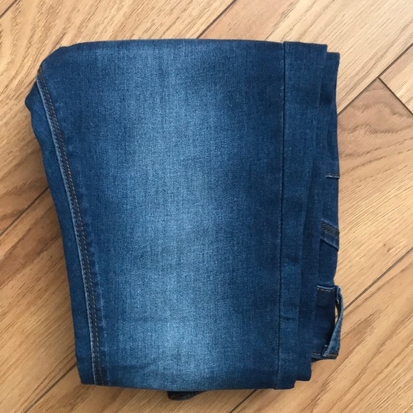 Jeans - Picture 4 of 4